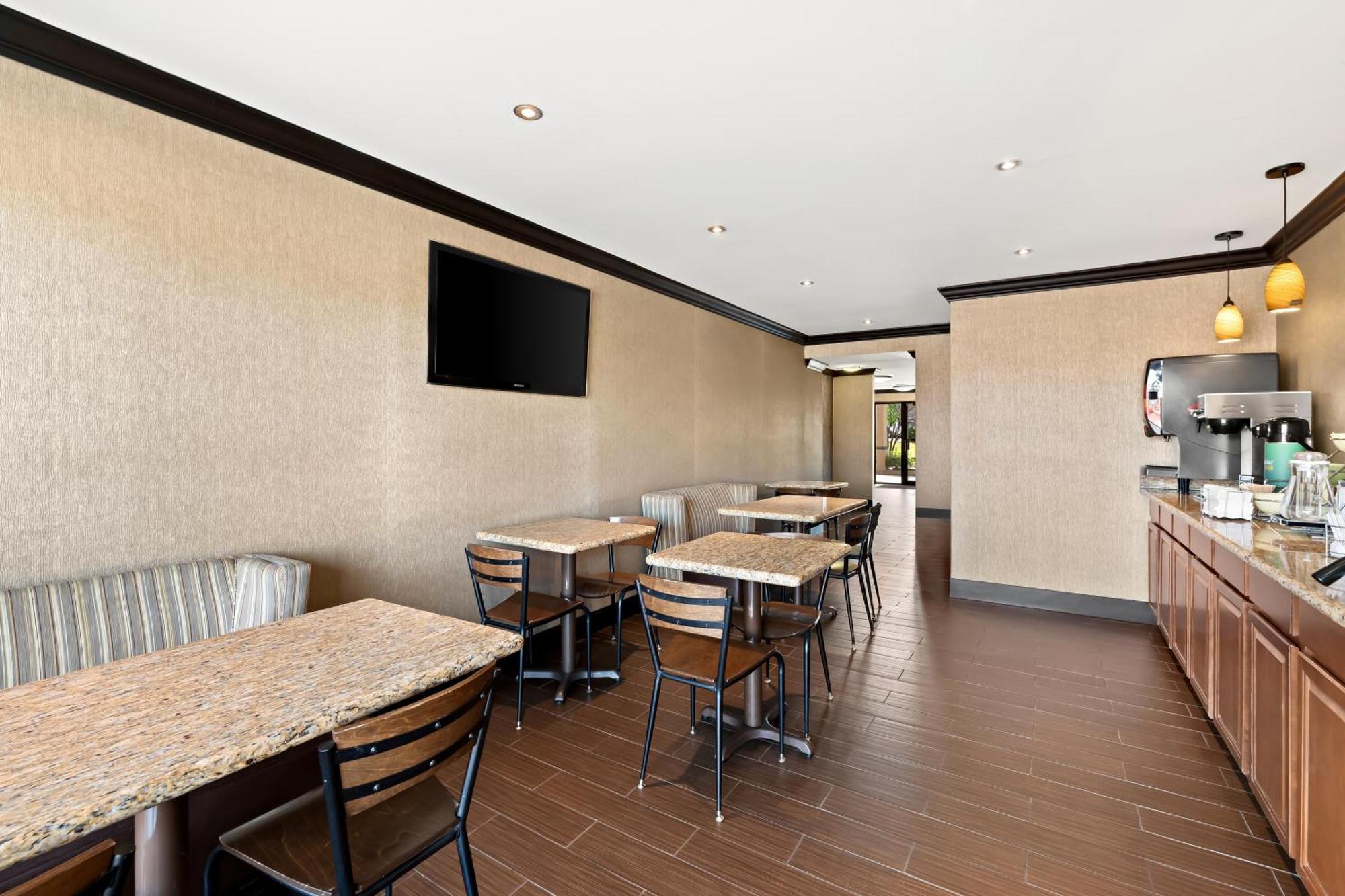 Quality Inn & Suites Dumas Kültér fotó